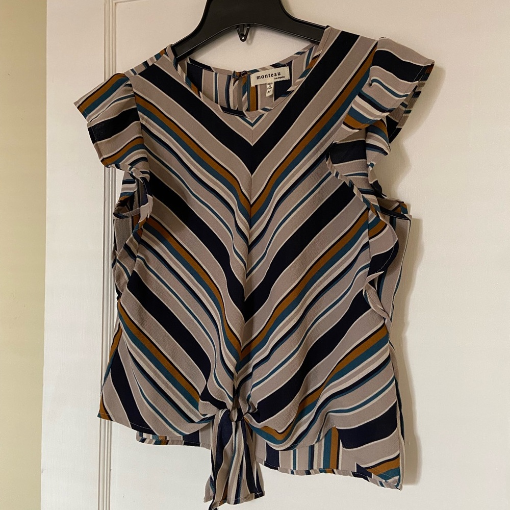 Casual blouse.